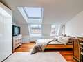 attico con terrazzo München Gärtnerplatzviertel 01 camera da letto 9135