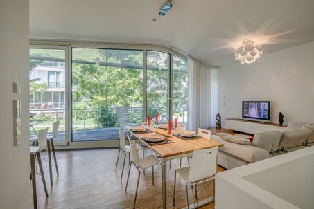 https://www.mrlodge.it/affitto/apartamento-da-4-camere-monaco-nymphenburg-gern-10621