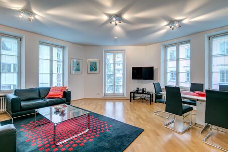 https://www.mrlodge.it/affitto/apartamento-da-4-camere-monaco-gaertnerplatzviertel-3461