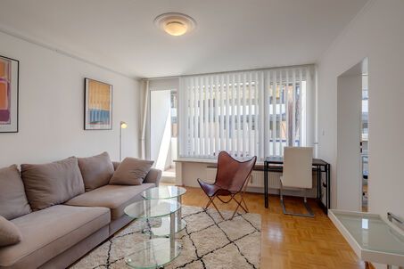 https://www.mrlodge.it/affitto/apartamento-da-2-camere-monaco-maxvorstadt-5008