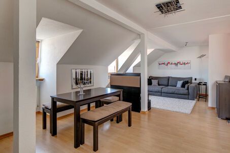 https://www.mrlodge.it/affitto/apartamento-da-3-camere-monaco-au-haidhausen-9579
